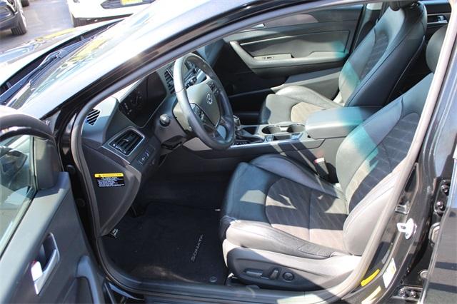 22961-hyundai-sonata-2015-28442f4p