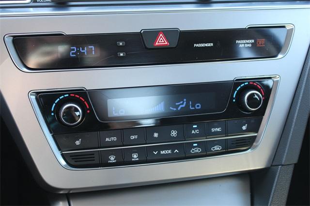 22972-hyundai-sonata-2015-28442f4p