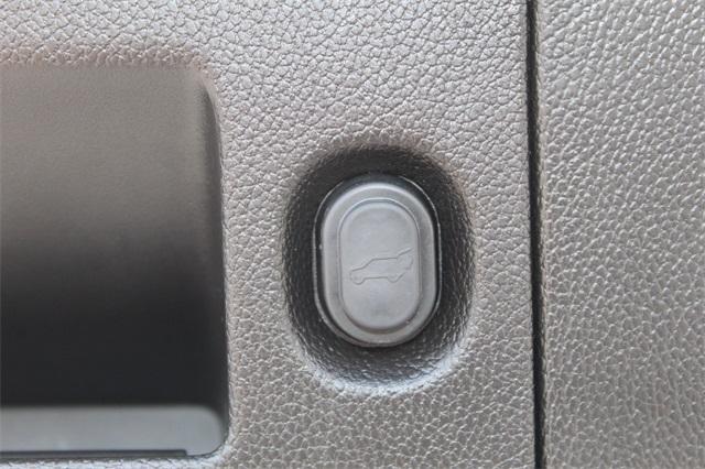 23052-chevrolet-tahoe-2016-ck15706