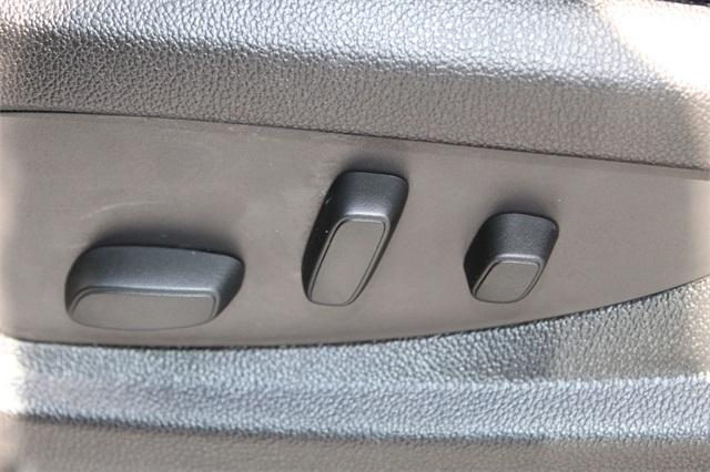 23061-chevrolet-tahoe-2016-ck15706