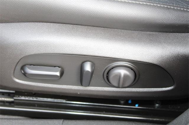 23088-chevrolet-malibu-2016-1zf69