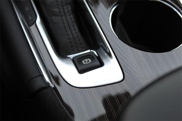 23095-chevrolet-malibu-2016-1zf69