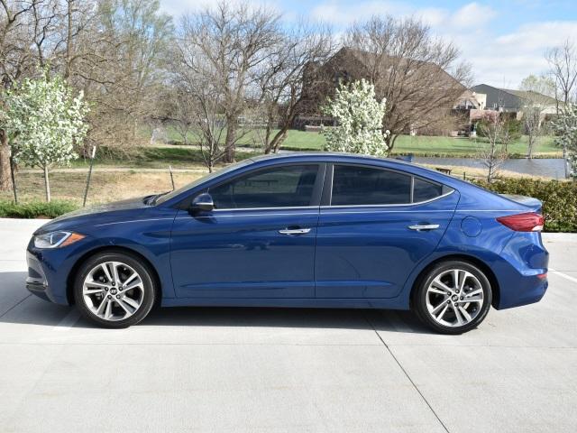 2310-hyundai-elantra-2017-47452f45