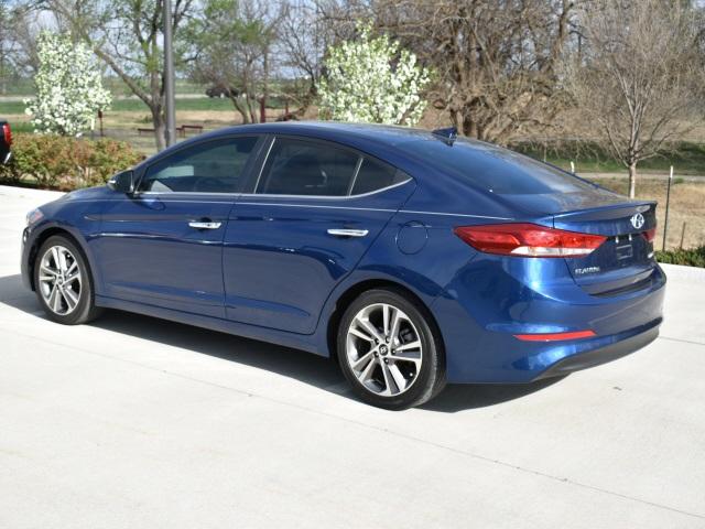 2311-hyundai-elantra-2017-47452f45