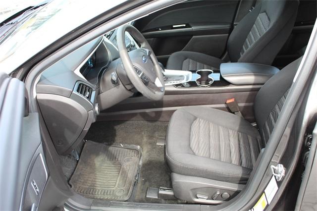 23113-ford-fusion-2016-p0h