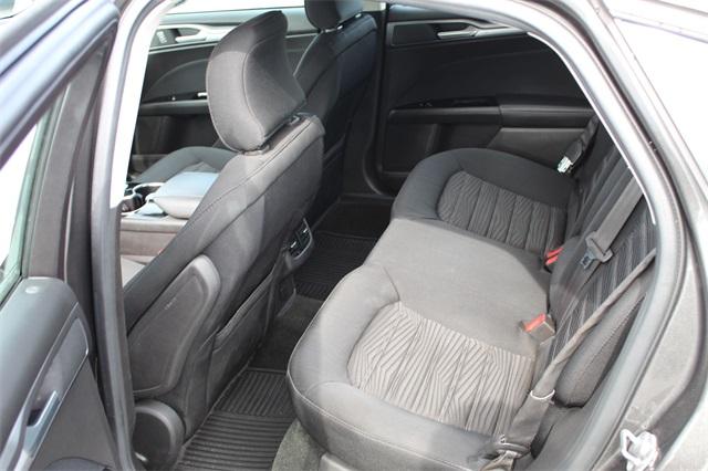 23114-ford-fusion-2016-p0h