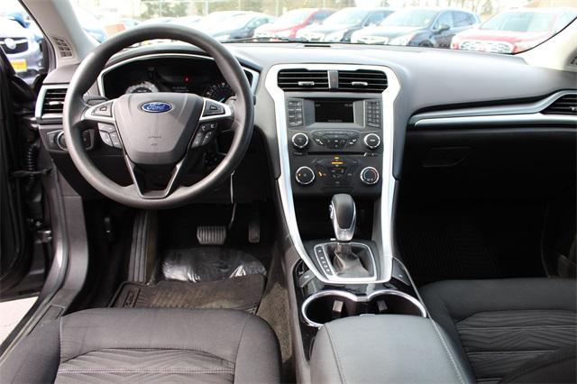 23115-ford-fusion-2016-p0h
