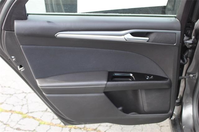 23116-ford-fusion-2016-p0h