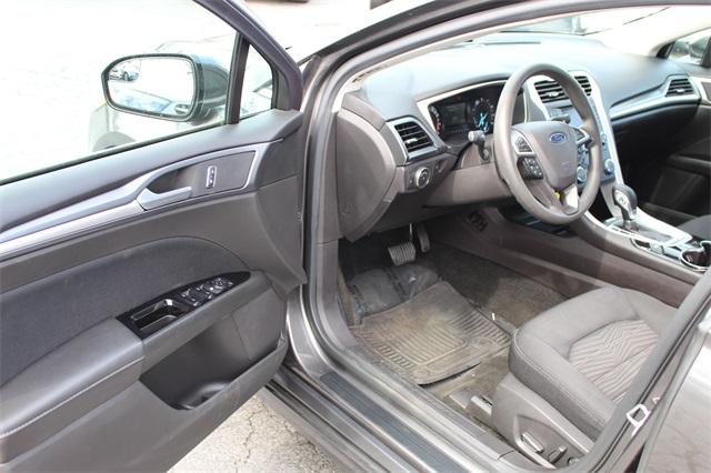 23118-ford-fusion-2016-p0h