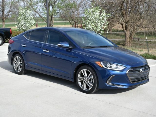 2312-hyundai-elantra-2017-47452f45