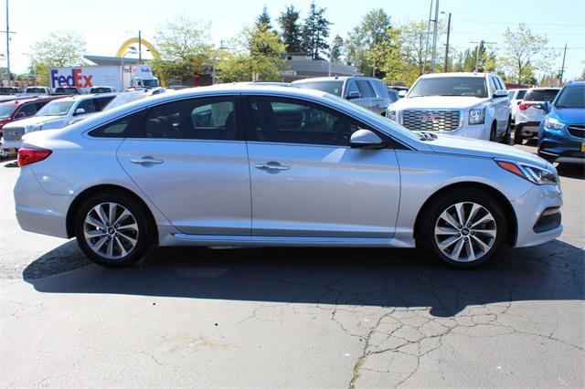 23196-hyundai-sonata-2016-28442f4p