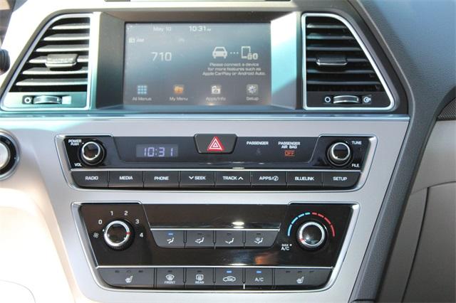 23207-hyundai-sonata-2016-28442f4p