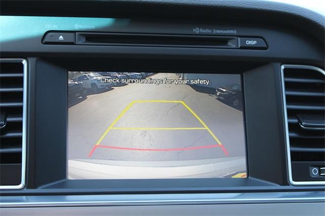 23213-hyundai-sonata-2016-28442f4p