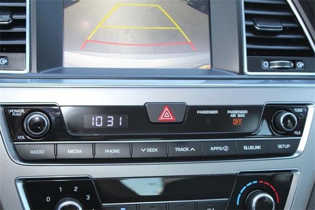 23214-hyundai-sonata-2016-28442f4p