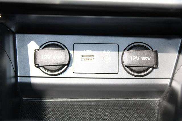 23217-hyundai-sonata-2016-28442f4p