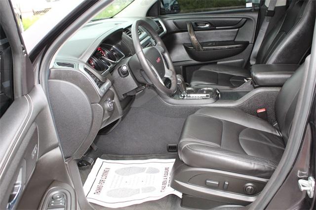 23235-gmc-acadia-2016-tv14526