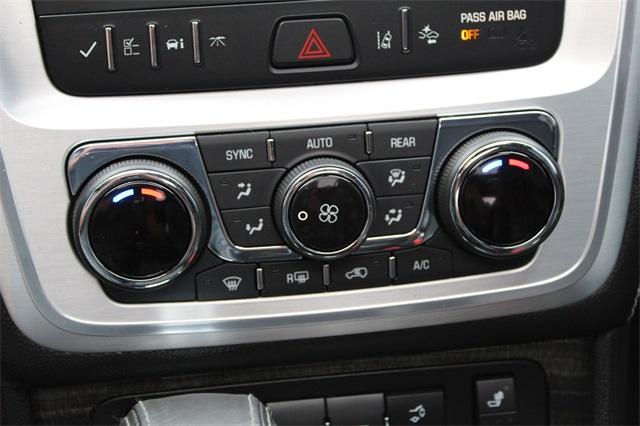23248-gmc-acadia-2016-tv14526