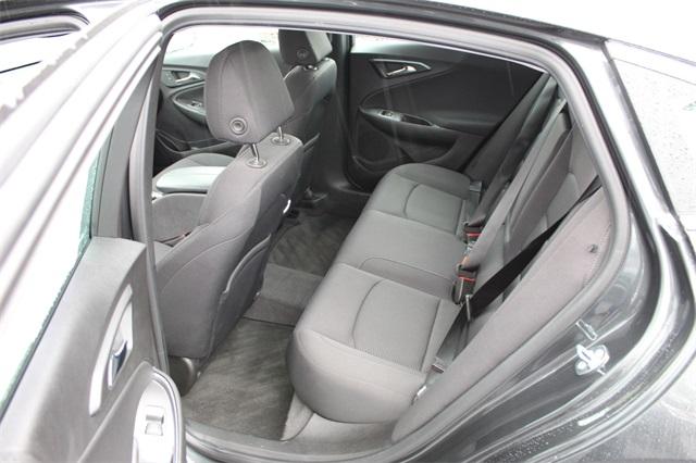 23357-chevrolet-malibu-2016-1zd69