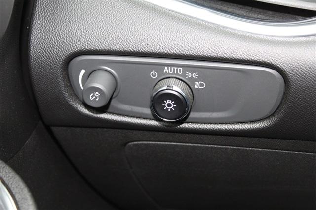 23364-chevrolet-malibu-2016-1zd69