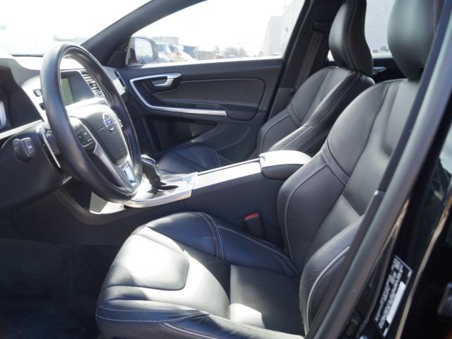 2339-volvo-s60-2015-s60t6r