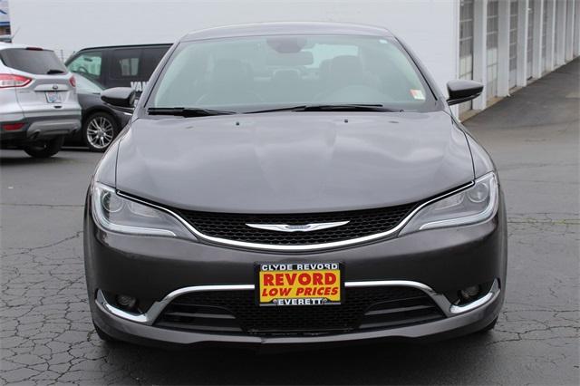 23498-chrysler-200-2016-uffs41