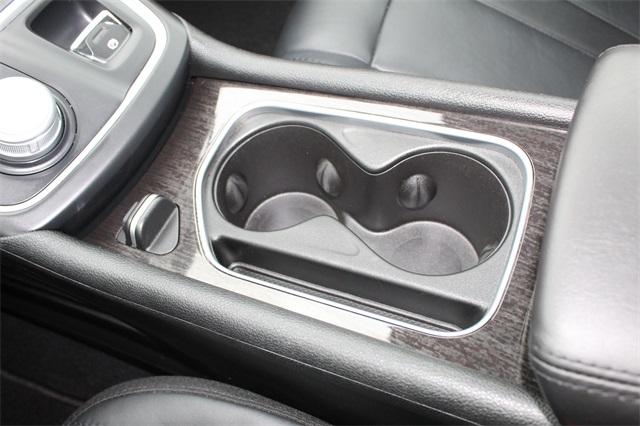 23522-chrysler-200-2016-uffs41