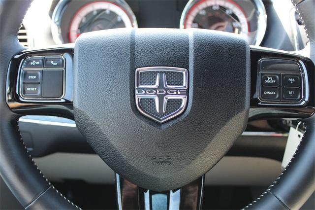 23549-dodge-grandcaravan-2017-rtkm53