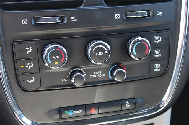 23553-dodge-grandcaravan-2017-rtkm53