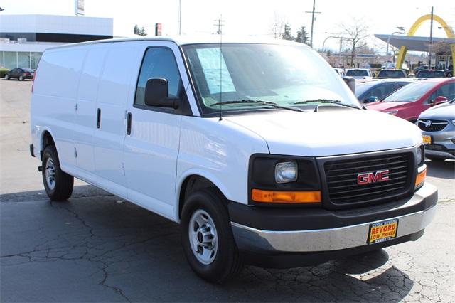 23559-gmc-savana2500-2017-tg23705