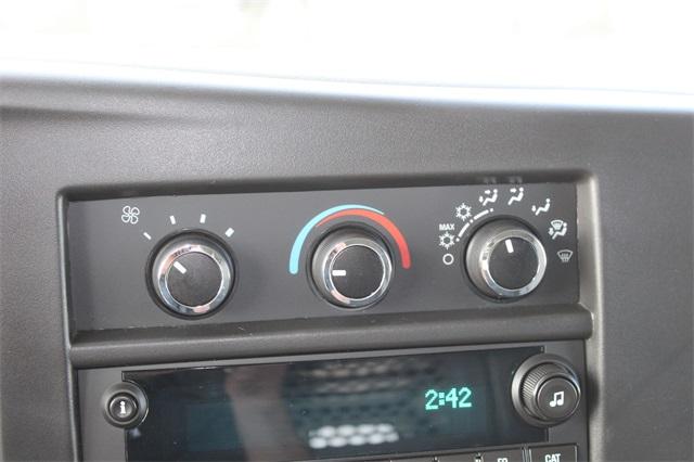 23580-gmc-savana2500-2017-tg23705