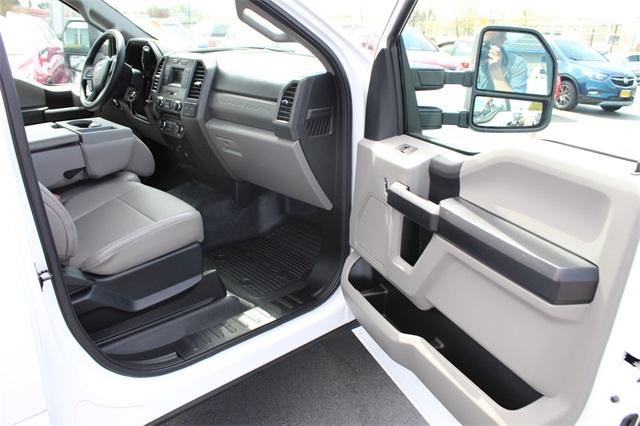23634-ford-f-250sd-2017-f2a
