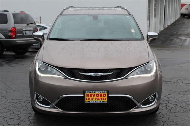 23740-chrysler-pacifica-2017-ruct53