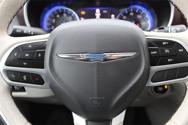 23760-chrysler-pacifica-2017-ruct53