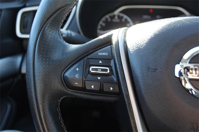 23827-nissan-maxima-2017-16217
