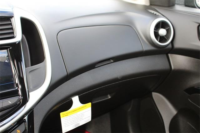 23887-chevrolet-sonic-2018-1jv48