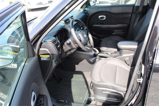 23960-kia-soul-2018-b2522