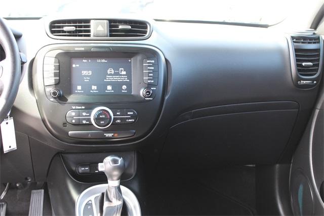 23964-kia-soul-2018-b2522
