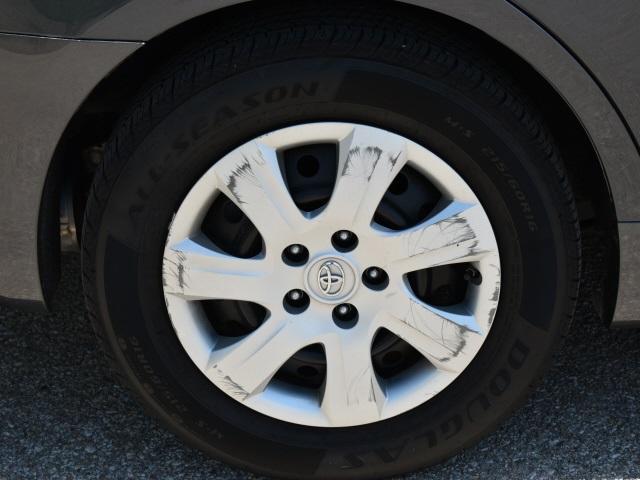 2398-toyota-camry-2011-