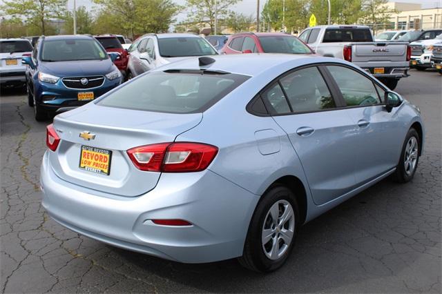 23984-chevrolet-cruze-2018-1br69