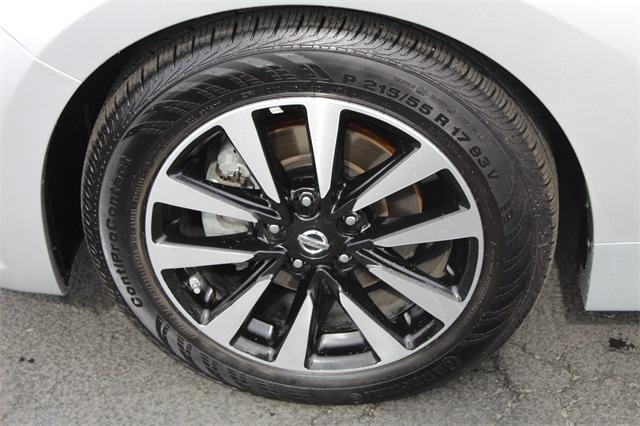 24018-nissan-altima-2018-13318