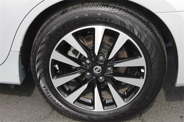 24021-nissan-altima-2018-13318