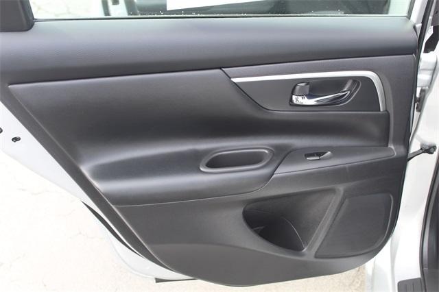 24026-nissan-altima-2018-13318