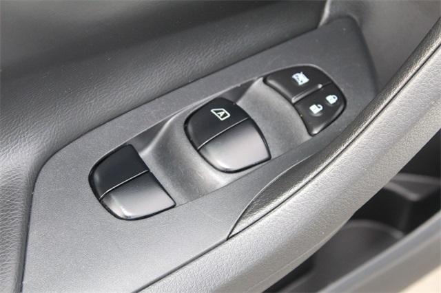 24027-nissan-altima-2018-13318