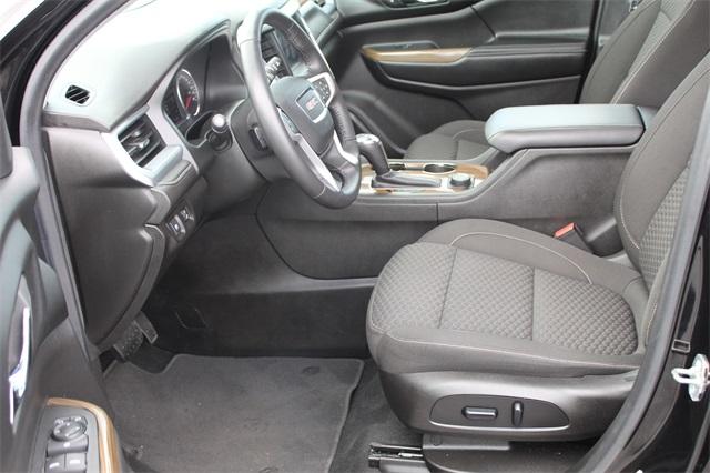 24084-gmc-acadia-2018-tnk26