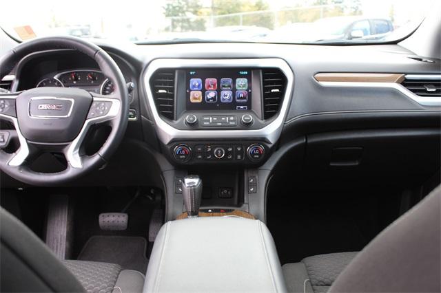 24088-gmc-acadia-2018-tnk26