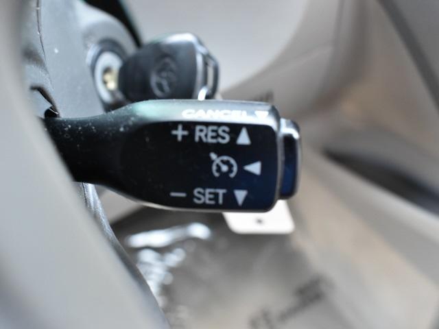 2410-toyota-camry-2011-