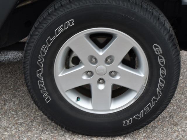 2418-jeep-wrangler-2016-jkjl72