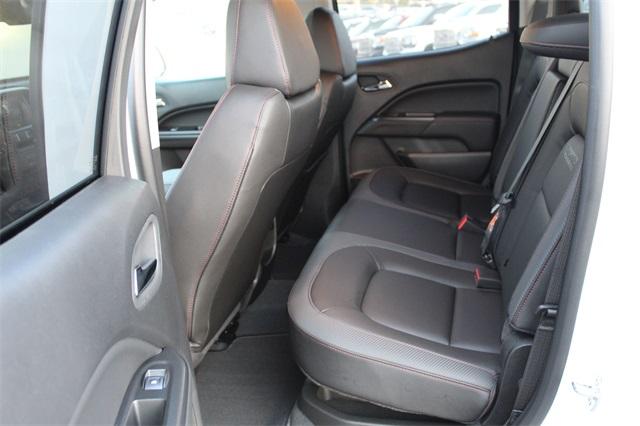 24255-gmc-canyon-2019-t2p43