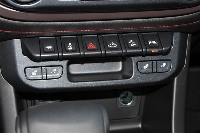 24262-gmc-canyon-2019-t2p43