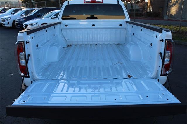 24274-gmc-canyon-2019-t2m53